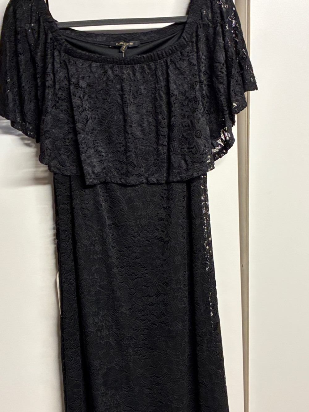 Ellen Weaver Black Lace Maxi with Draped Capelet - Picture 3 of 12